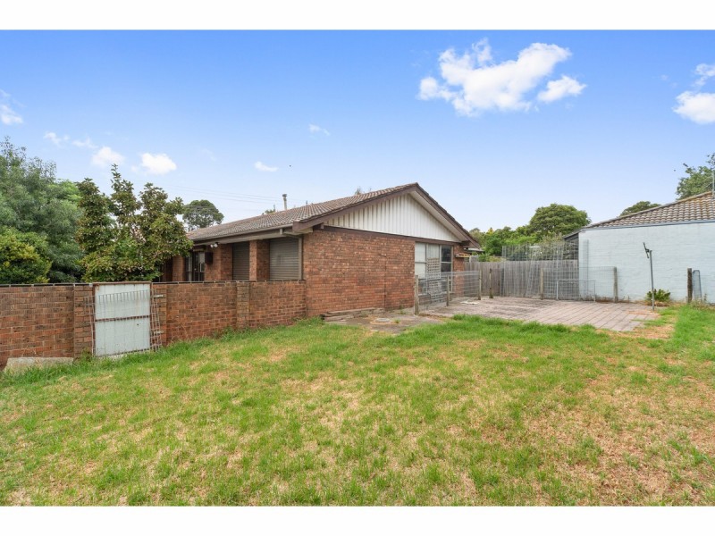 56 Heatherhill Road, Frankston VIC 3199