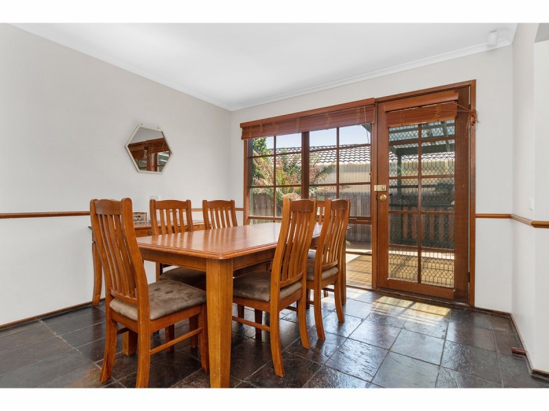 5 Ballymore Court, Frankston VIC 3199