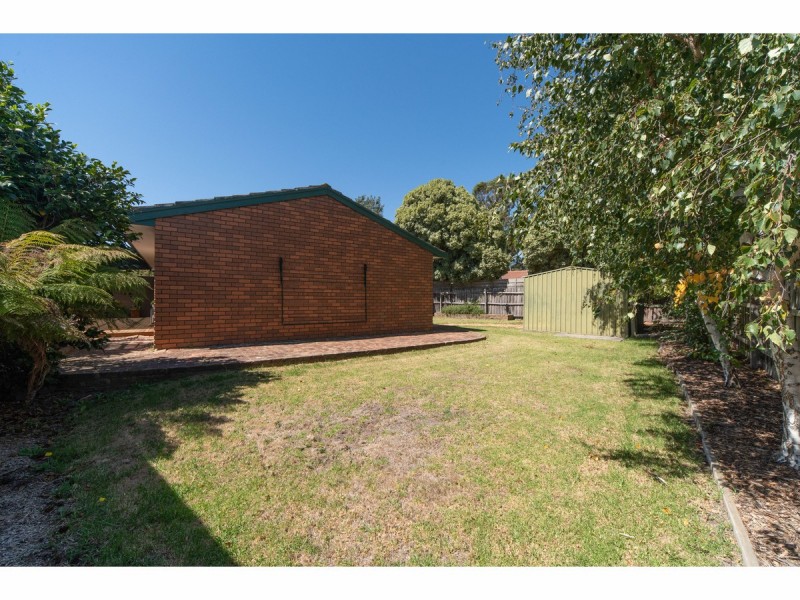 5 Ballymore Court, Frankston VIC 3199