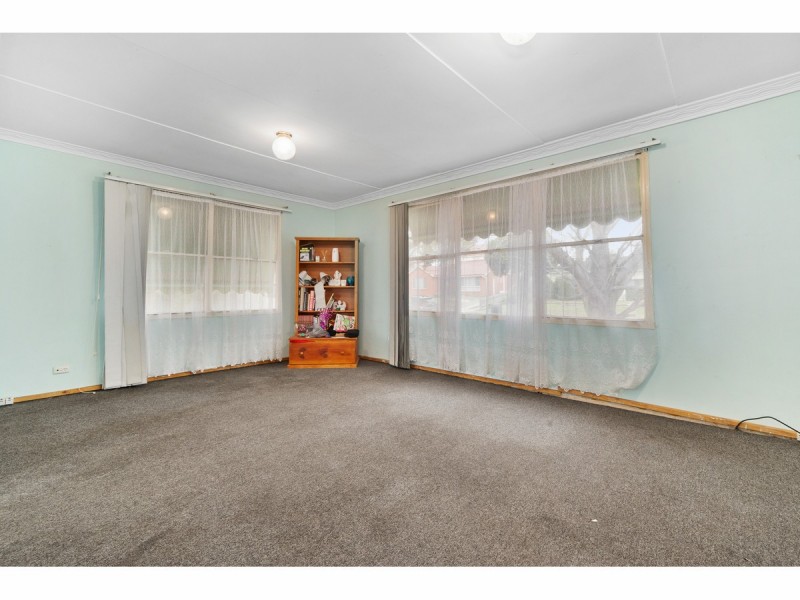 34 Laurina Crescent, Frankston North VIC 3200