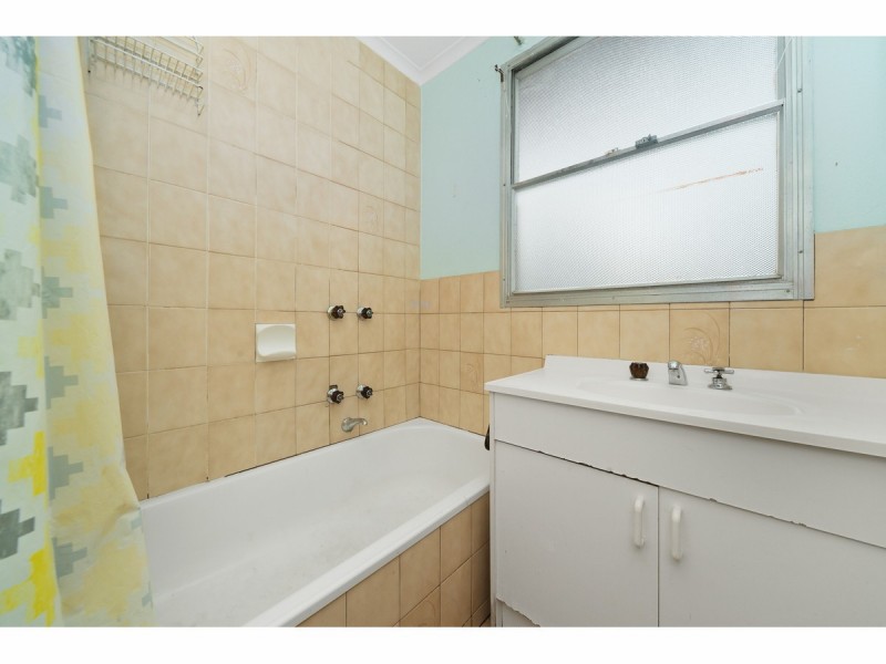 34 Laurina Crescent, Frankston North VIC 3200