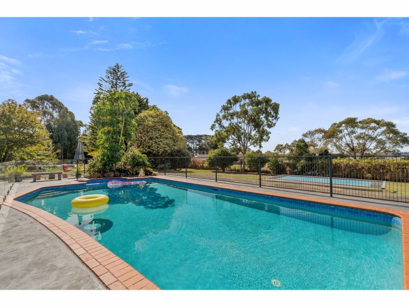 3 Soderlund Place, Somerville VIC 3912