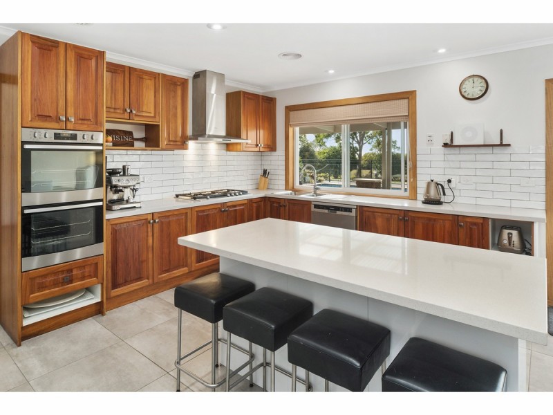 3 Soderlund Place, Somerville VIC 3912