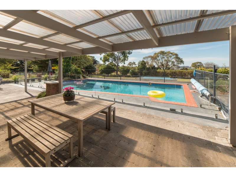 3 Soderlund Place, Somerville VIC 3912