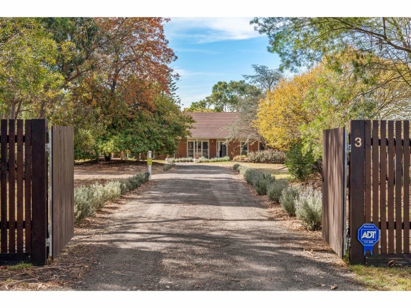 3 Soderlund Place, Somerville VIC 3912