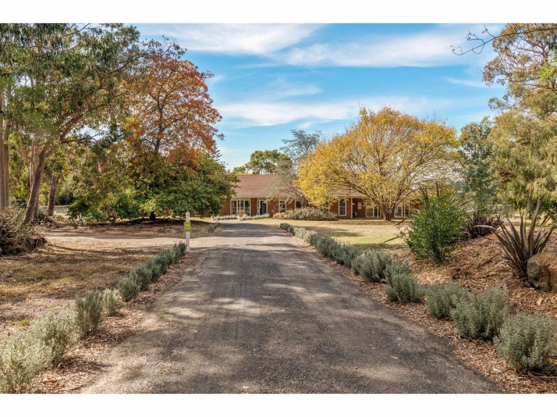 3 Soderlund Place, Somerville VIC 3912