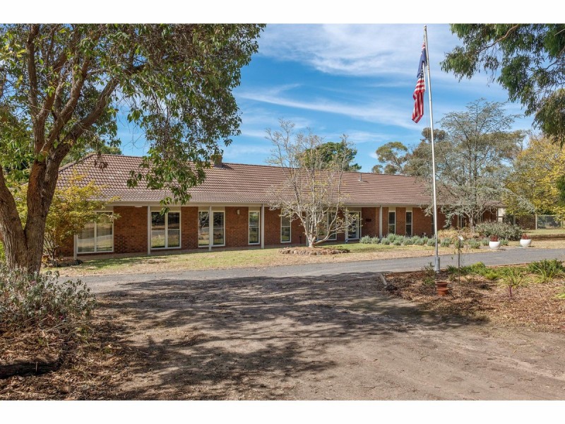 3 Soderlund Place, Somerville VIC 3912