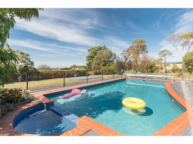 3 Soderlund Place, Somerville VIC 3912