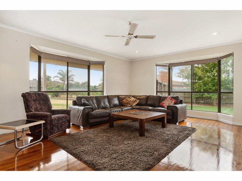 14 Grain Store Court, Langwarrin VIC 3910