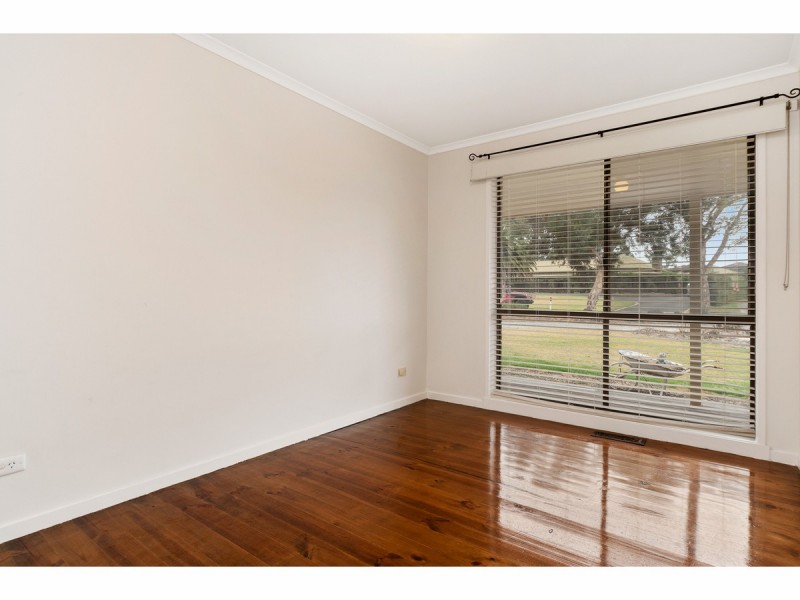 14 Grain Store Court, Langwarrin VIC 3910