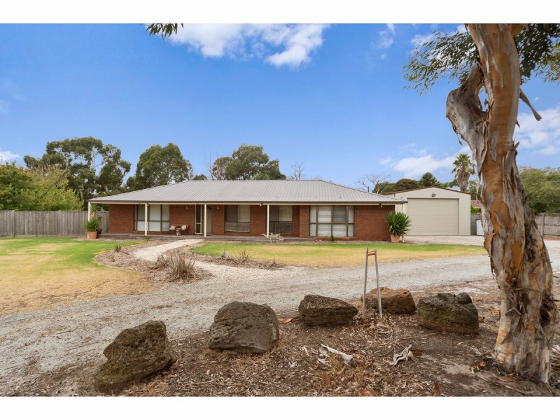 14 Grain Store Court, Langwarrin VIC 3910