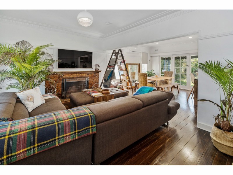 61 Dandenong Road East, Frankston VIC 3199