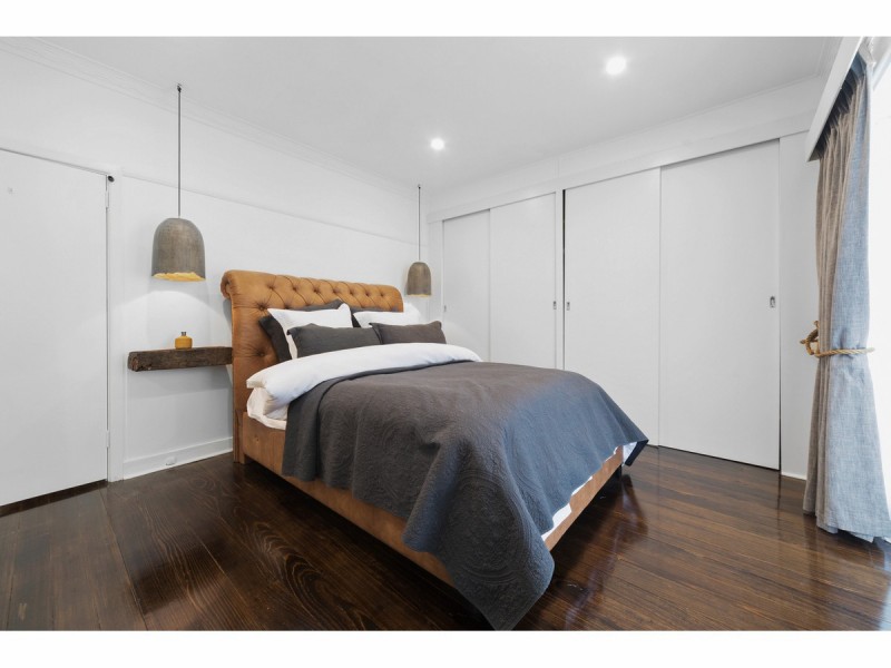61 Dandenong Road East, Frankston VIC 3199