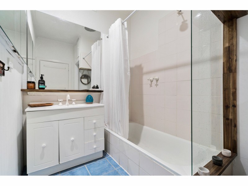 61 Dandenong Road East, Frankston VIC 3199