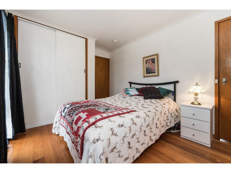 89 Rosemary Crescent, Frankston North VIC 3200