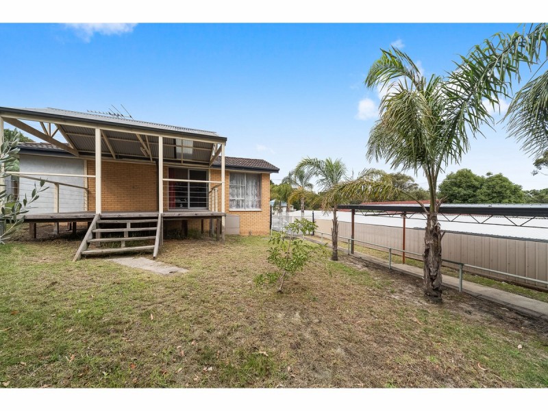 89 Rosemary Crescent, Frankston North VIC 3200