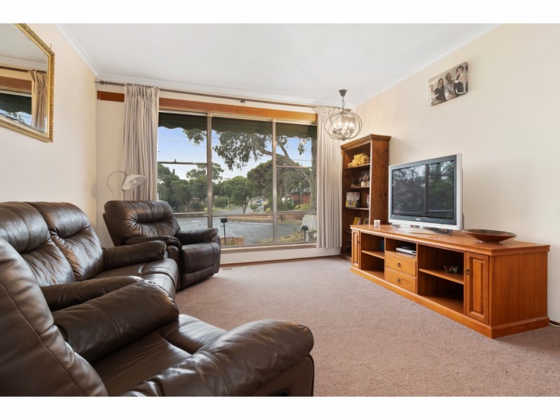 1/8 Darley Court, Frankston North VIC 3200