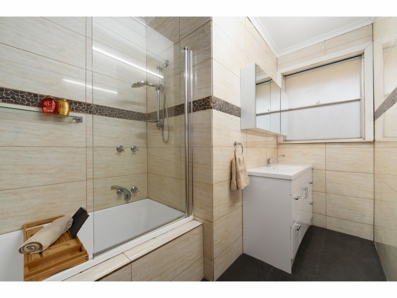 1/8 Darley Court, Frankston North VIC 3200