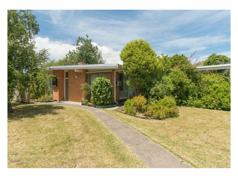 10 Helvetia Court, Frankston South VIC 3199
