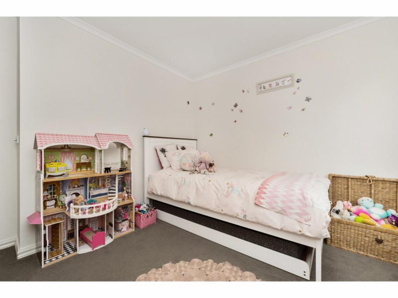 12 Landhill Close, Langwarrin VIC 3910