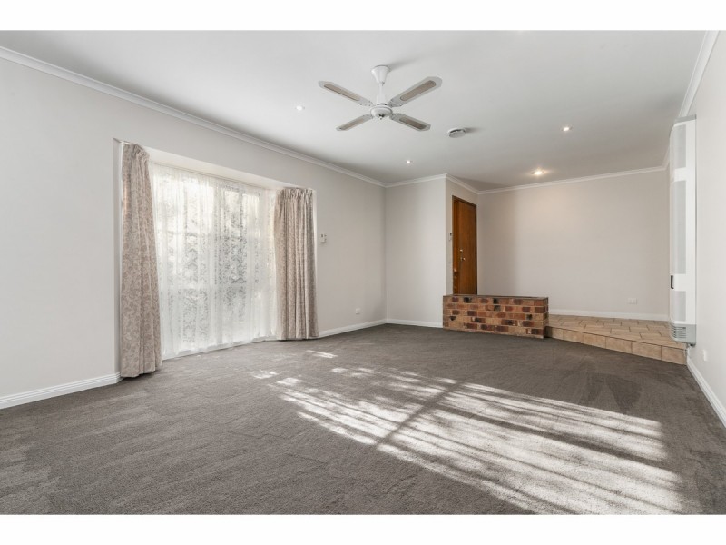 4 Nottingham Avenue, Somerville VIC 3912