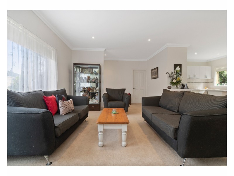 2/18 Grandview Grove, Baxter VIC 3911