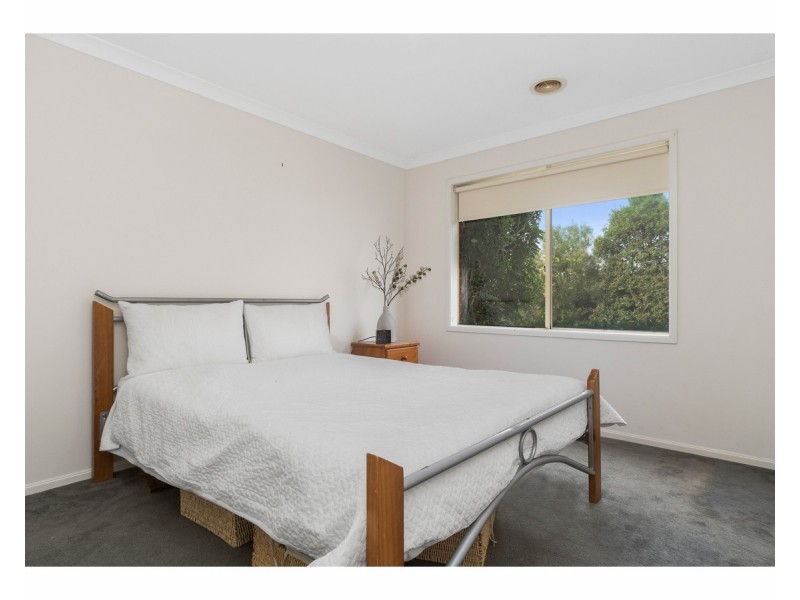 74 Ferndown Drive, Cranbourne VIC 3977