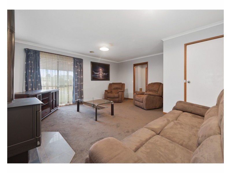 11 Cicada Court, Carrum Downs VIC 3201