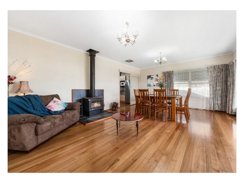 1 Lindsay Street, Frankston North VIC 3200