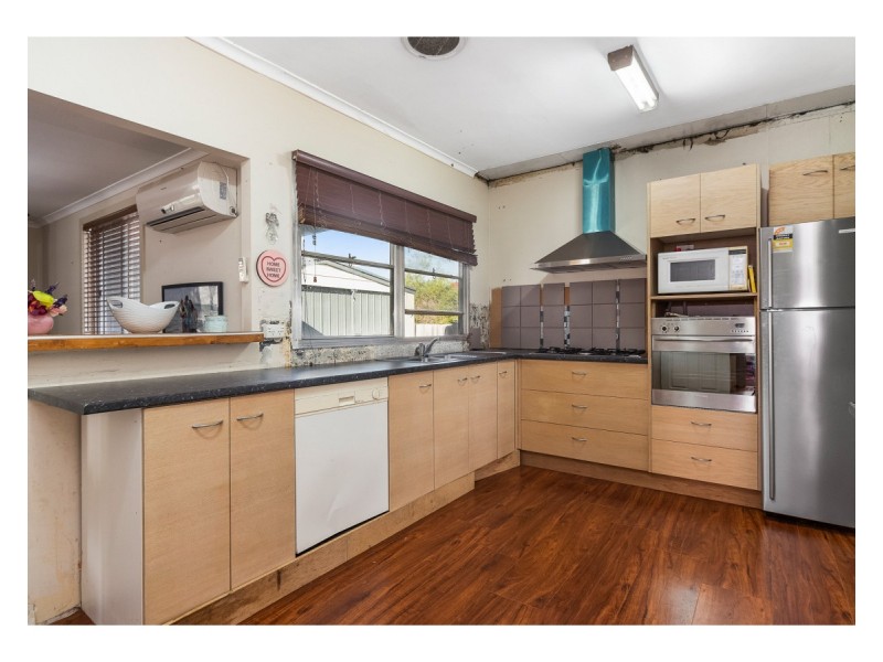 1 Lindsay Street, Frankston North VIC 3200