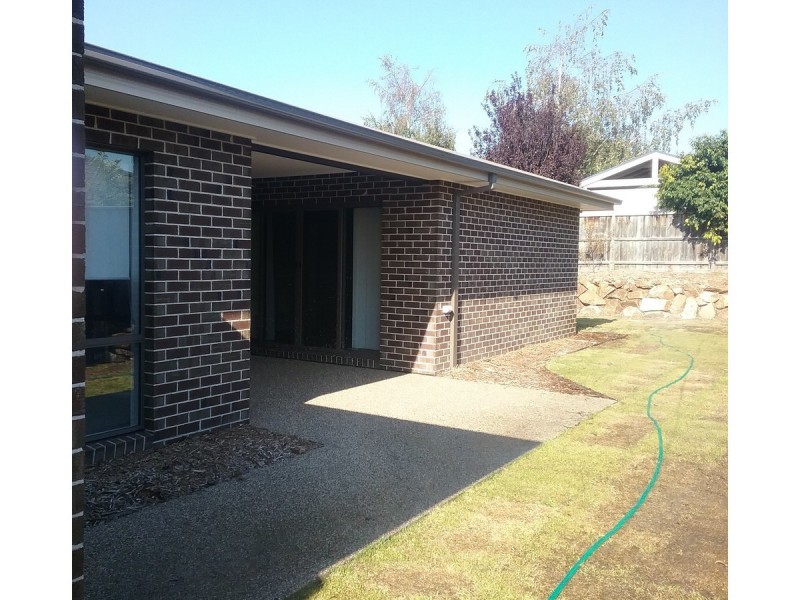 30 Flame Robin Drive, Langwarrin VIC 3910