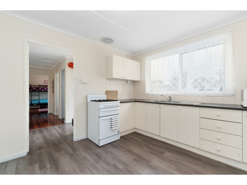 9 Longleaf Street, Frankston North VIC 3200
