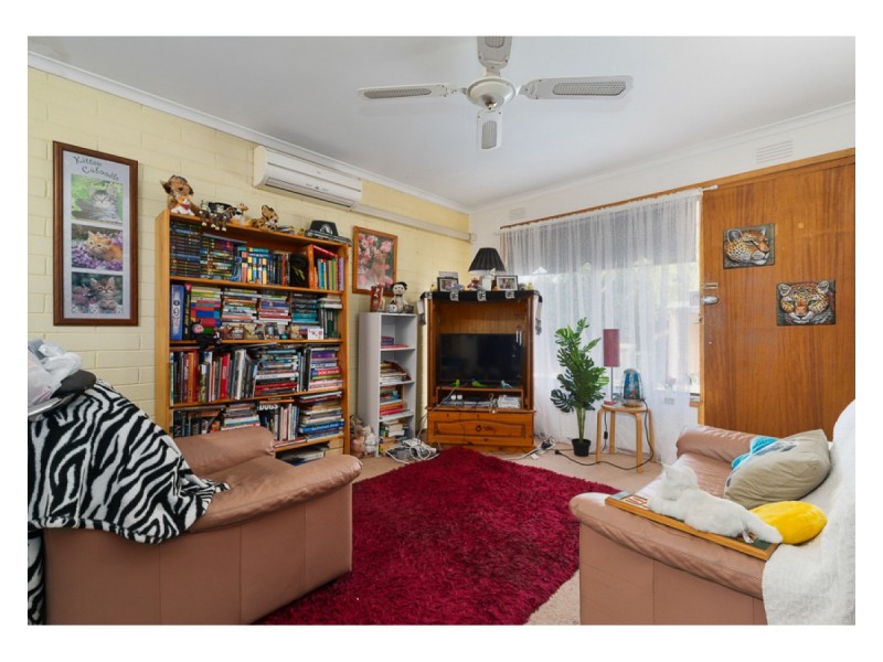 2/4 Cricklewood Avenue, Frankston VIC 3199