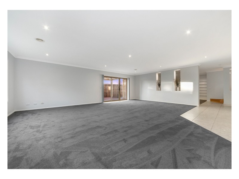 34 Monique Drive, Langwarrin VIC 3910