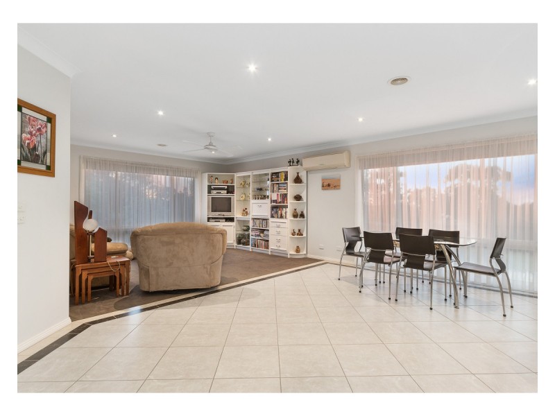 34 Monique Drive, Langwarrin VIC 3910