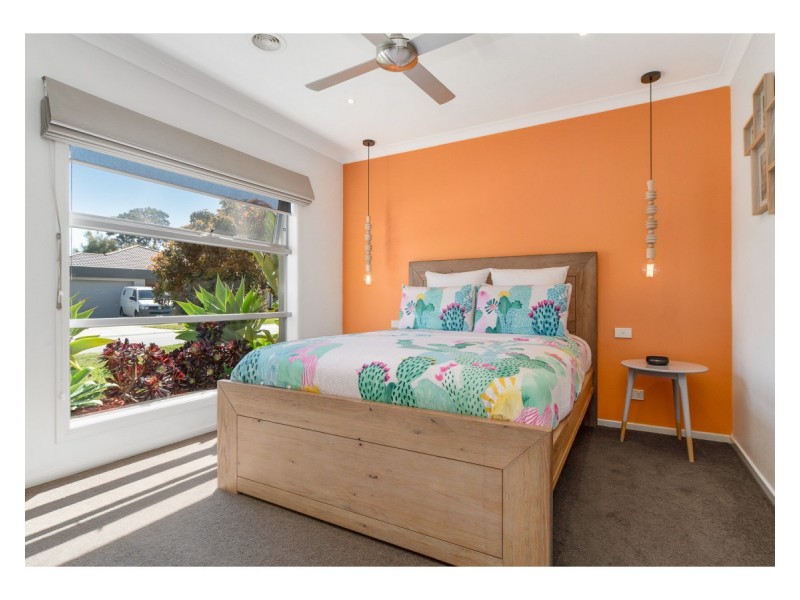 8 Kensei Place, Sandhurst VIC 3977