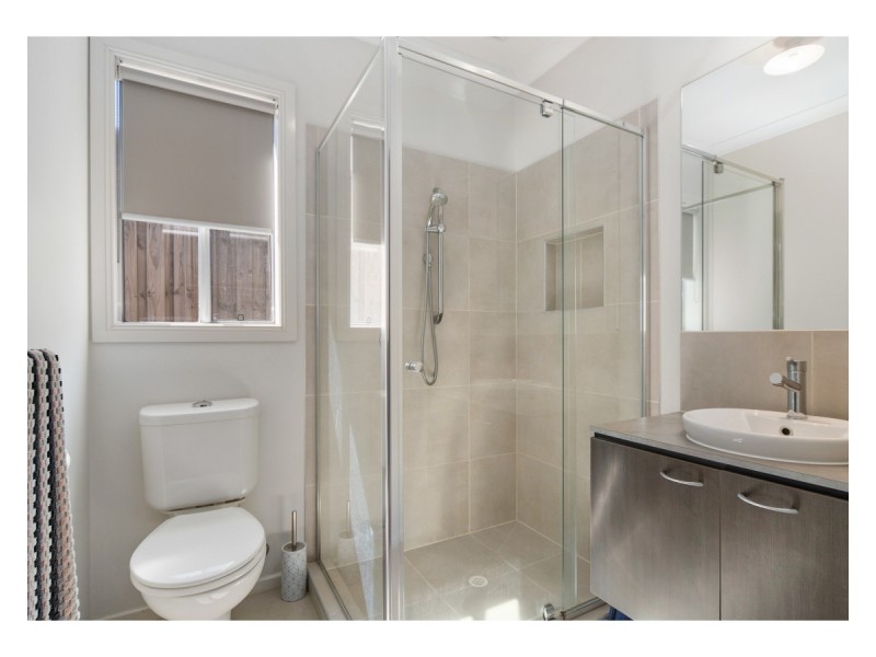8 Kensei Place, Sandhurst VIC 3977