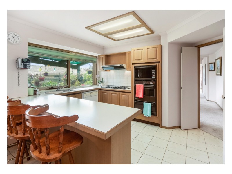 22 Tintern Court, Frankston South VIC 3199