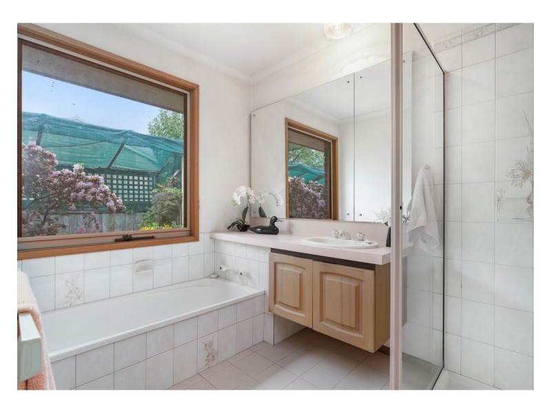 22 Tintern Court, Frankston South VIC 3199