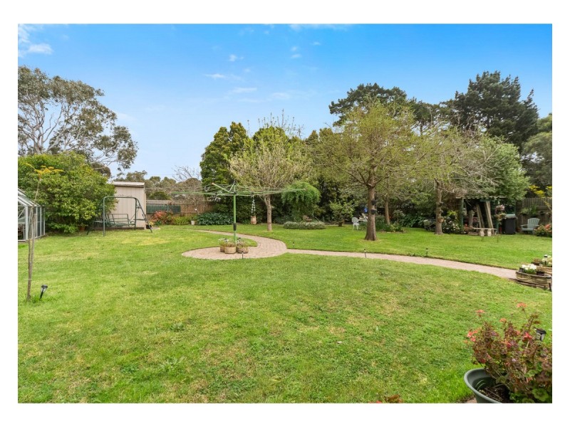 22 Tintern Court, Frankston South VIC 3199