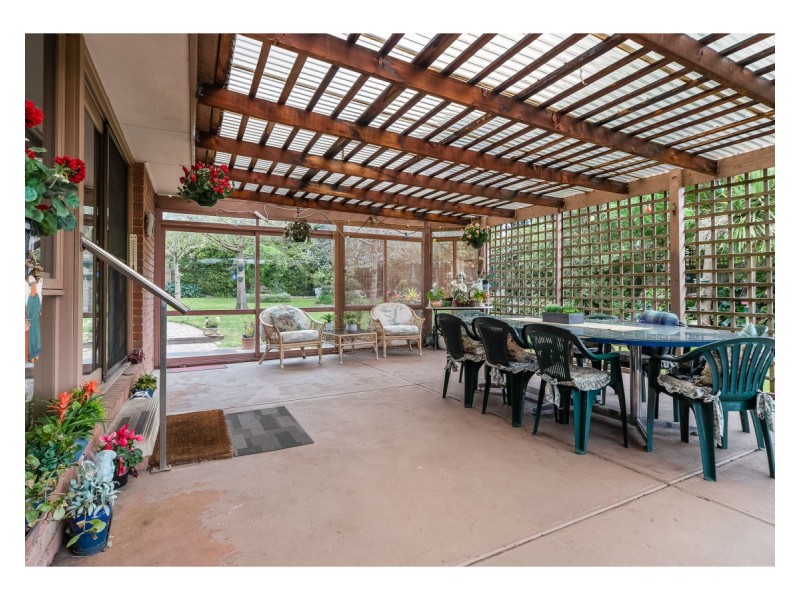 22 Tintern Court, Frankston South VIC 3199