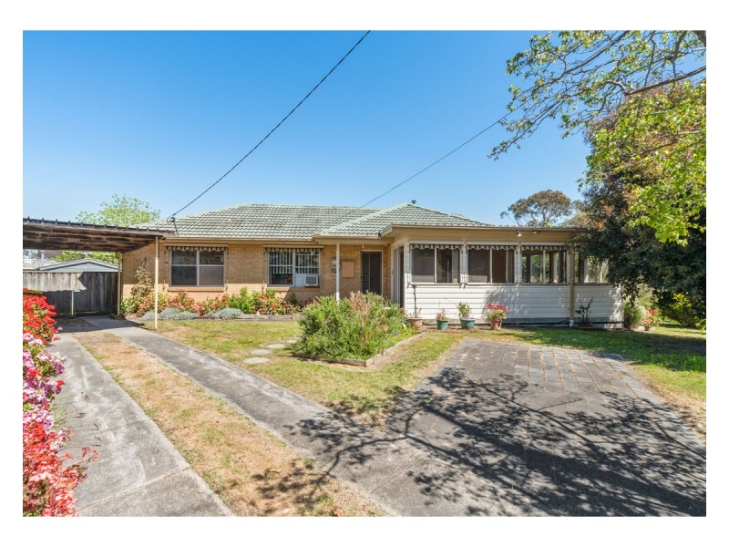 4 Mallee Street, Frankston North VIC 3200