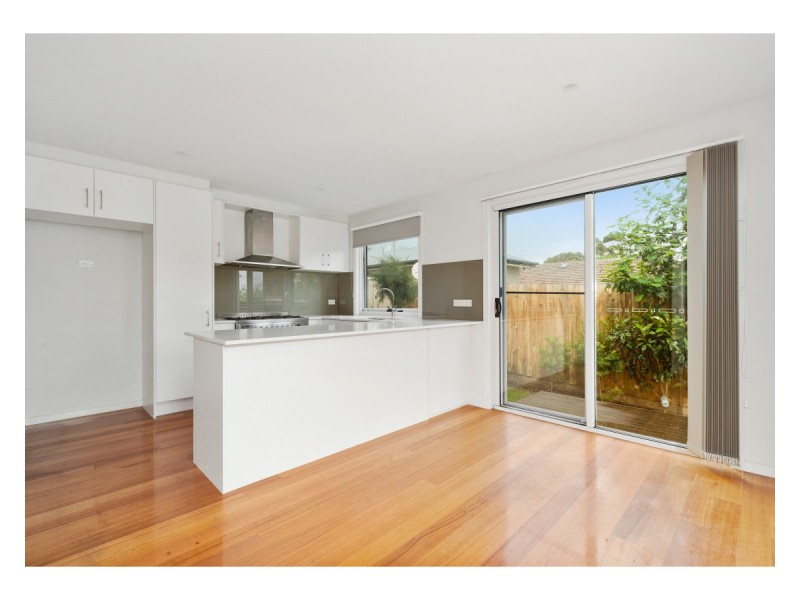 1/38 Heatherhill Road, Frankston VIC 3199