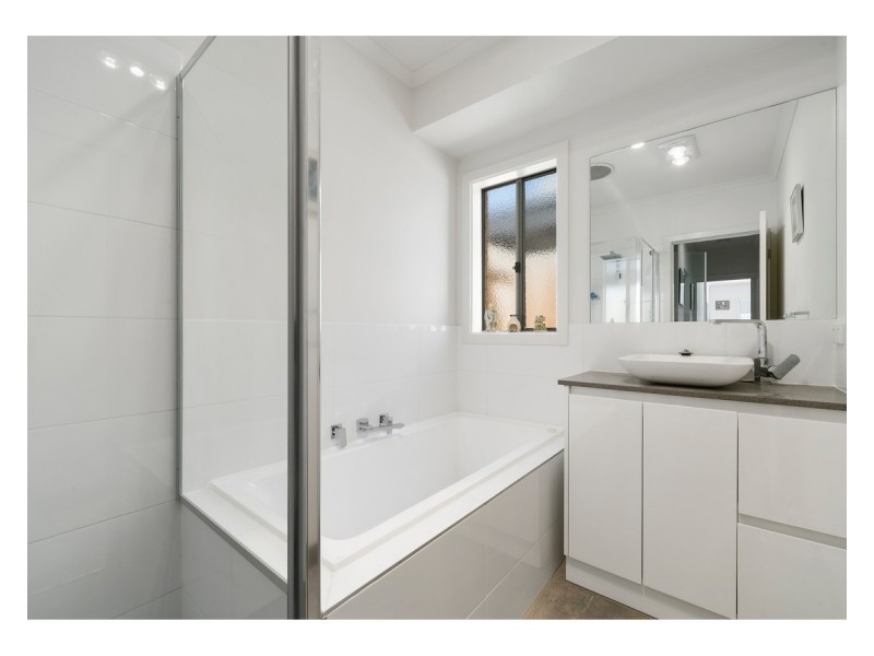 2/15 Margate Avenue, Frankston VIC 3199