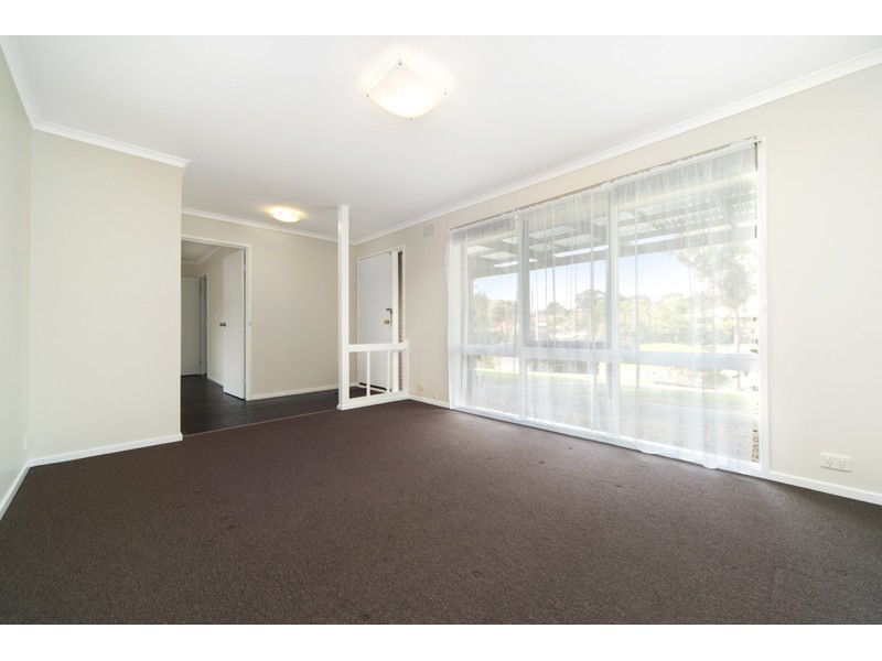 24 Gattinara Drive, Frankston VIC 3199
