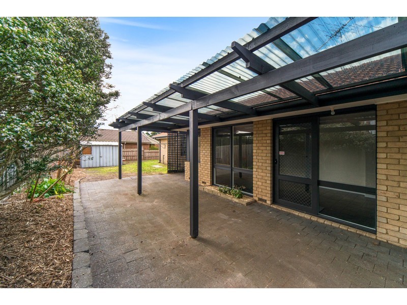 24 Gattinara Drive, Frankston VIC 3199