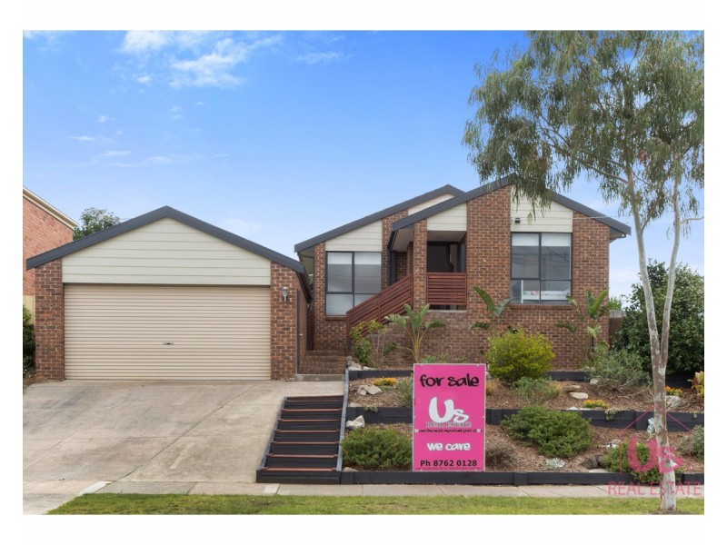 3 Richard Drive, Langwarrin VIC 3910