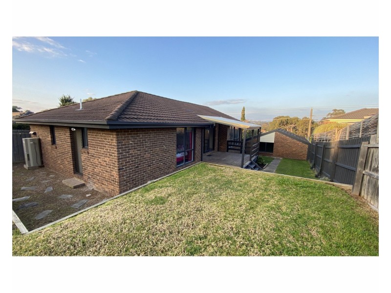 3 Richard Drive, Langwarrin VIC 3910