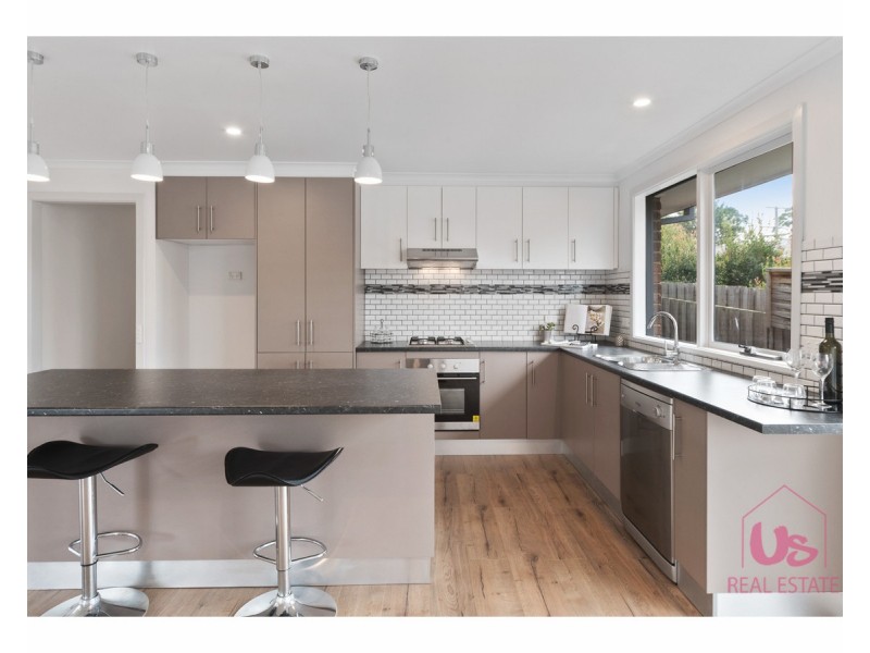 3 Richard Drive, Langwarrin VIC 3910