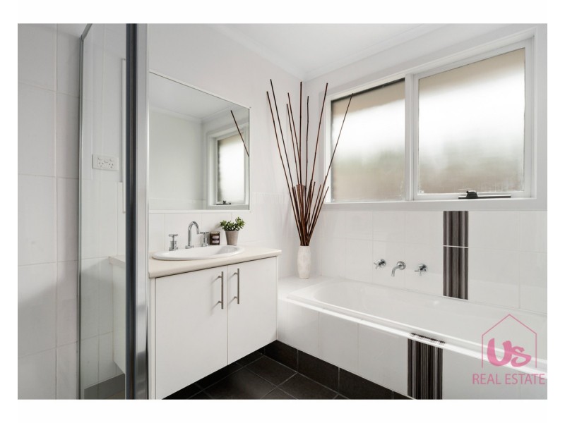 3 Richard Drive, Langwarrin VIC 3910